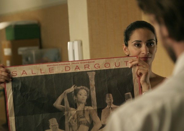 Regarde, c'est moi mais en fait c'est pas moi. Je suis belle, hin ?